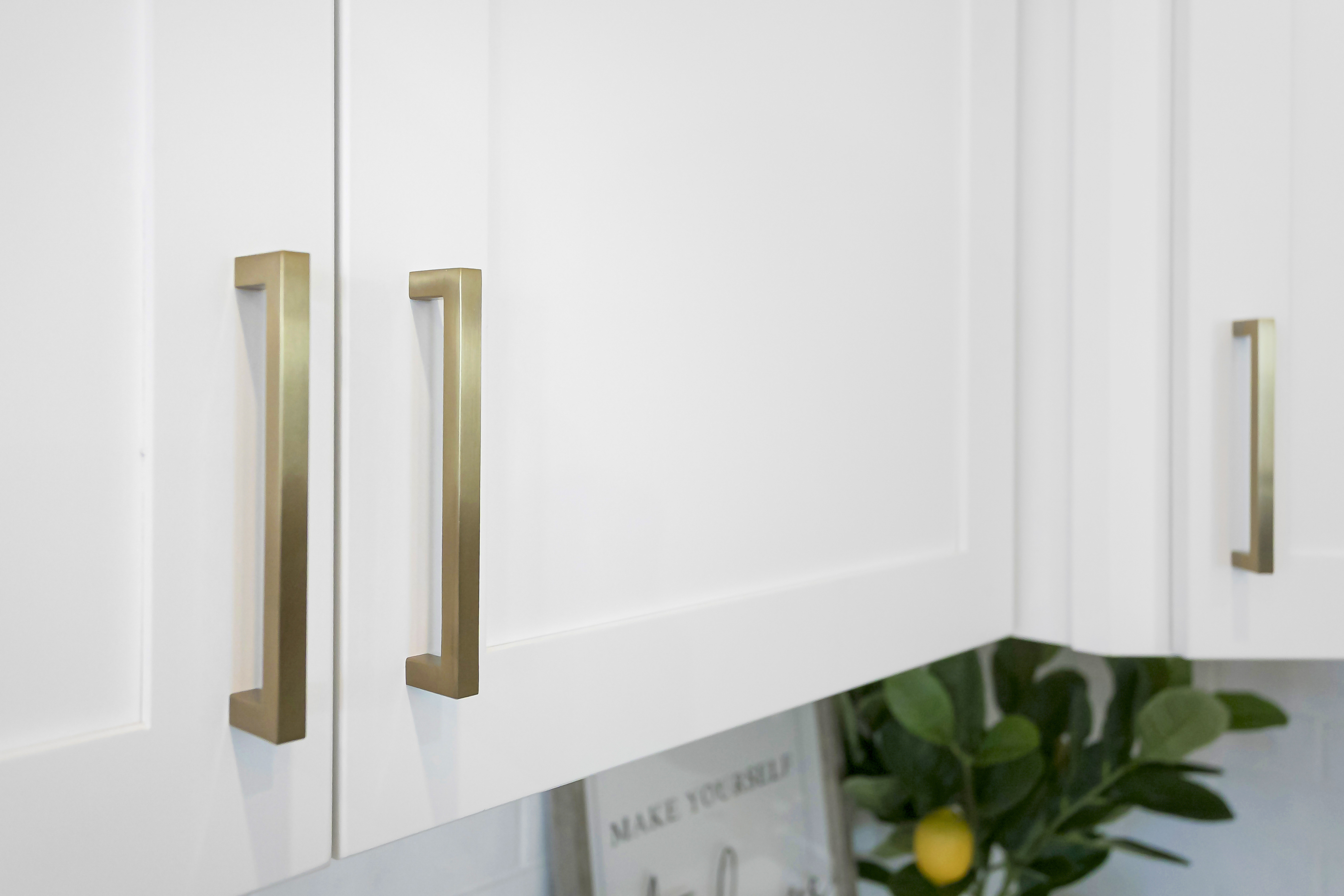 Cabinet Pulls-Kitchen Design, Interior Design